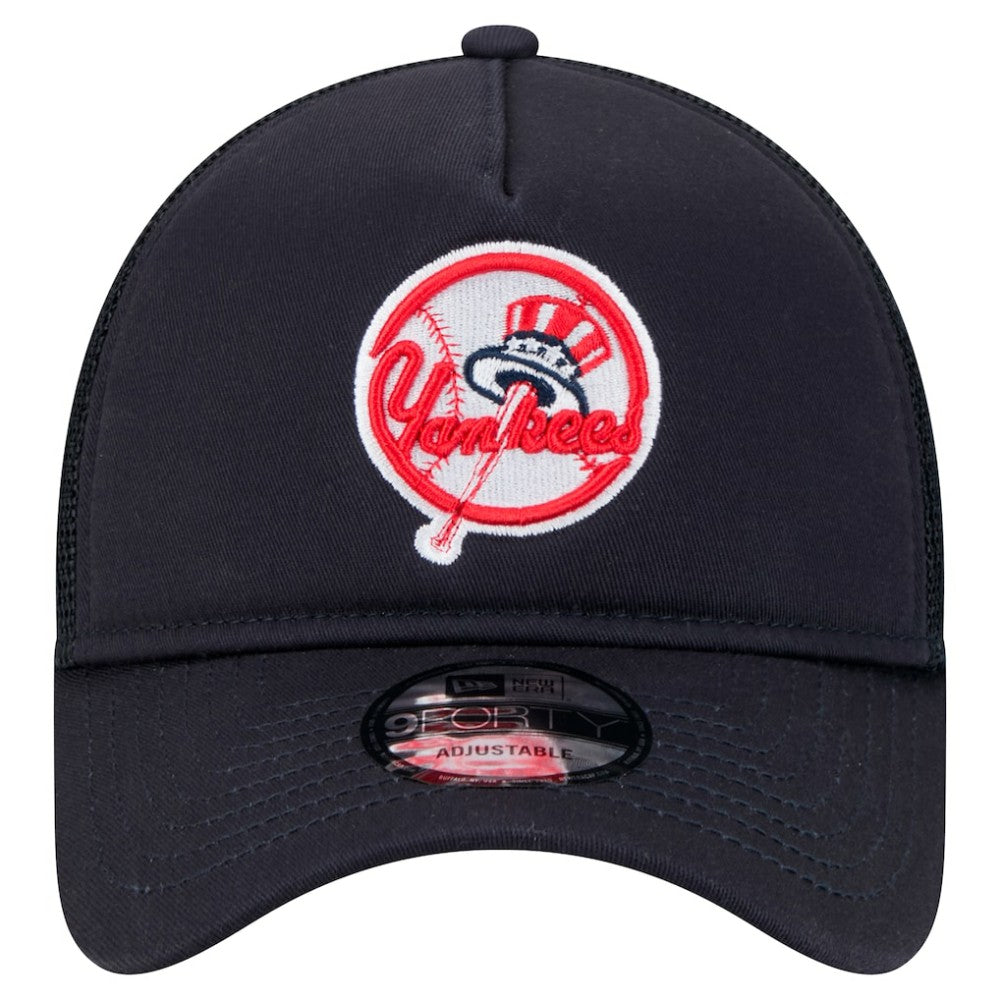 Navy New York Yankees New Era 9FORTY A-Frame Trucker Adjustable Hat