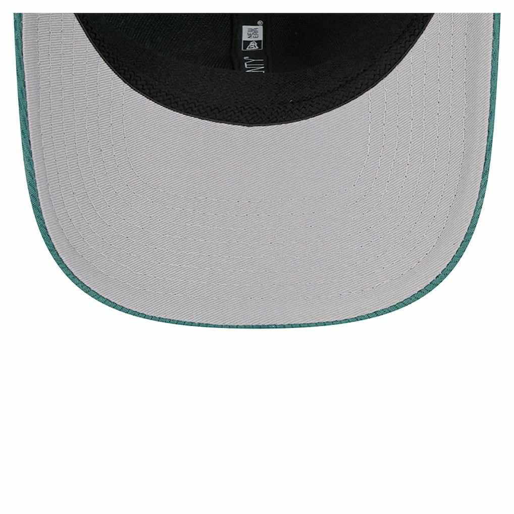 Adventure Patched 9SEVENTY Stretch-Snap Adjustable Hat - Philadelphia Eagles Hats
