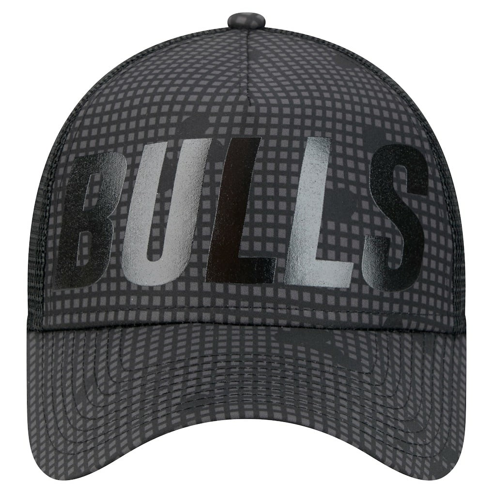 New Era Chicago Bulls Male Adult Midnight Ink Tonal A-Frame Trucker 9FORTY Adjustable Hat