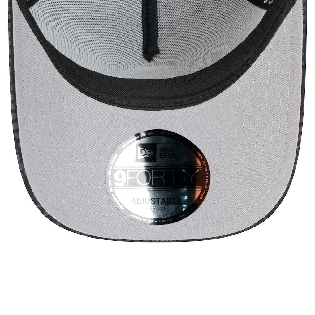 New Era Chicago Bulls Male Adult Midnight Ink Tonal A-Frame Trucker 9FORTY Adjustable Hat