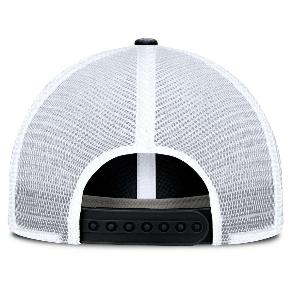 NHL Chicago Blackhawks Fanatics Averie Trucker Adjustable Hat