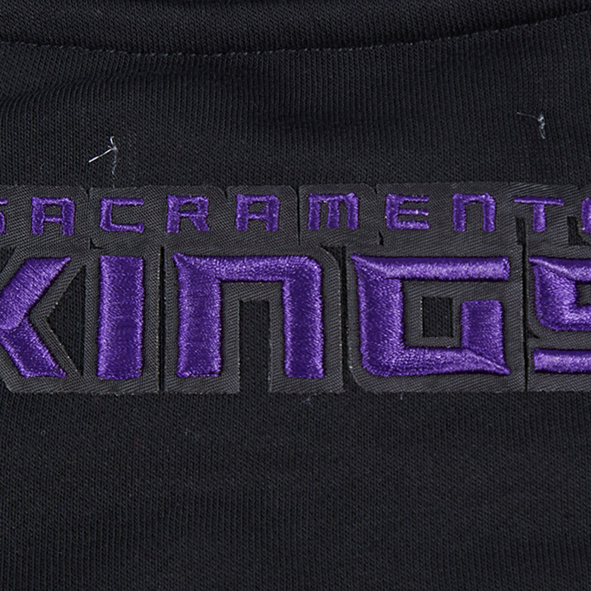 Sacramento Kings Pro Standard Women's Area Code Cropped Pullover Sweatshirt