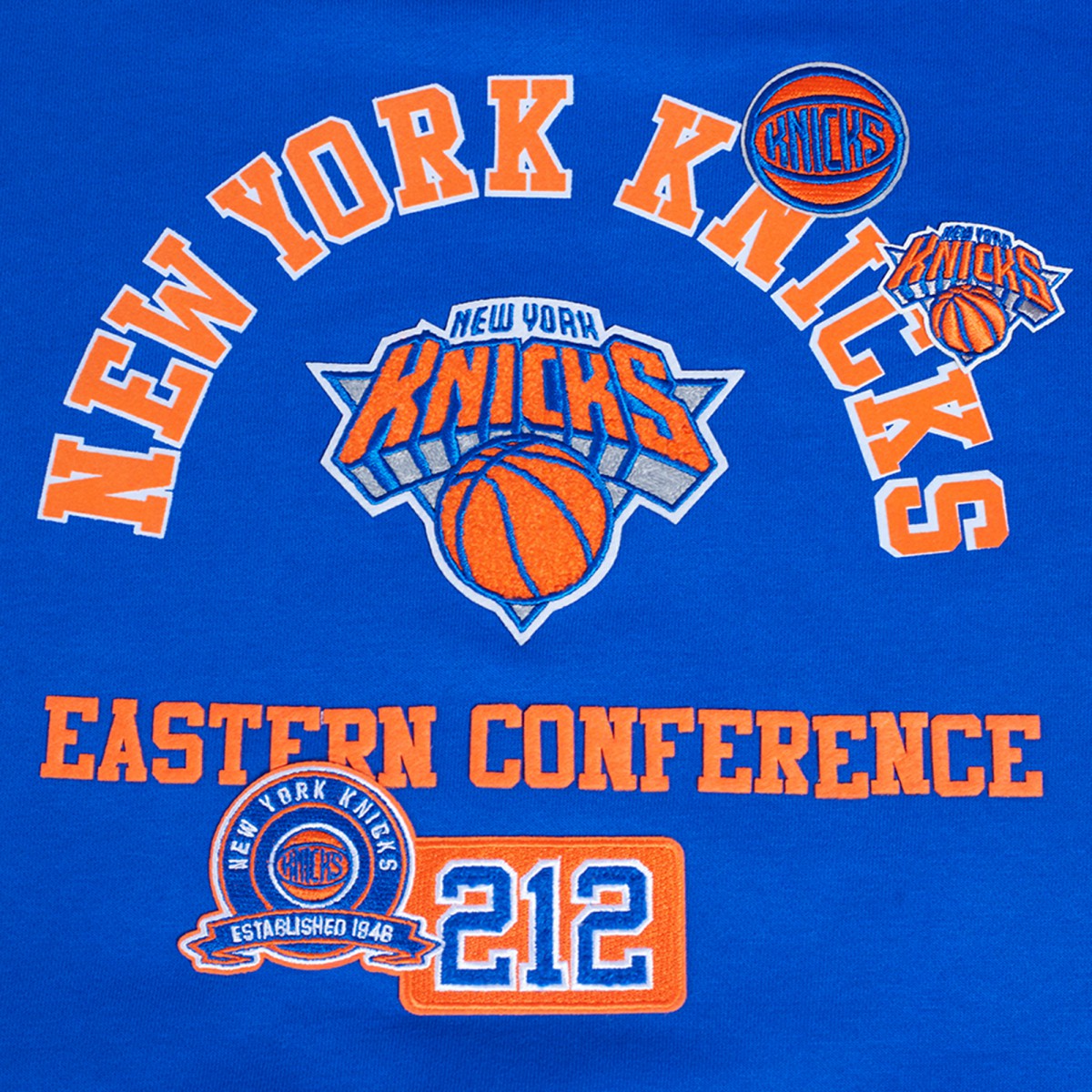 New York Knicks Pro Standard Women's Area Code Cropped Pullover Sweatshirt