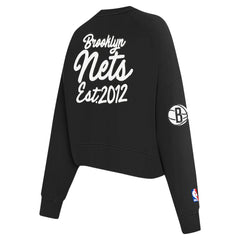 Brooklyn Nets Pro Standard Women's Paint The City Cropped Pullover Sweatshirt