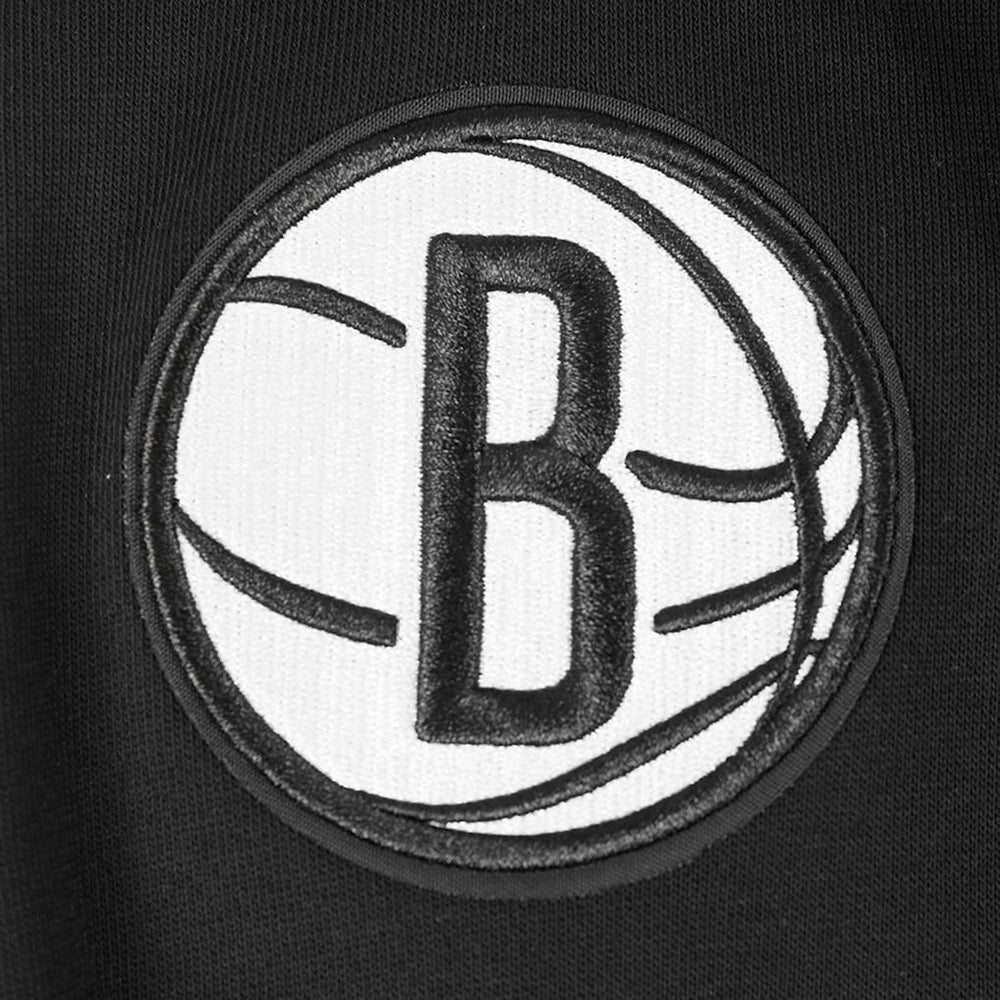 Brooklyn Nets Pro Standard Women's Paint The City Cropped Pullover Sweatshirt