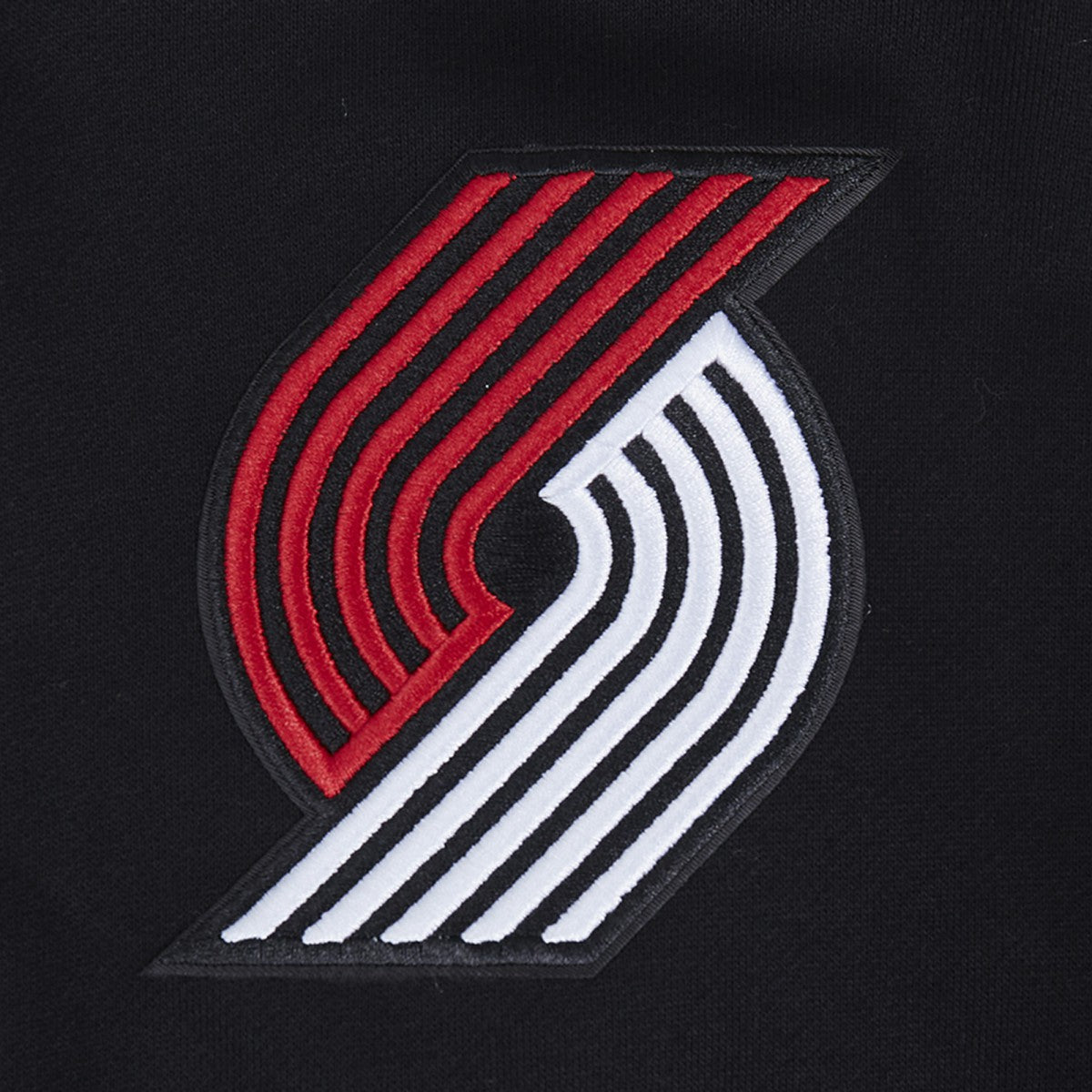Portland Trail Blazers Pro Standard Paint the City Pullover Sweatshirt