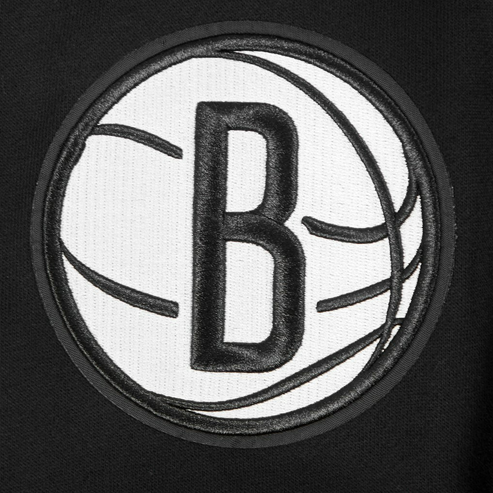 Brooklyn Nets Pro Standard Paint the City Drop Shoulder Sweatshirt