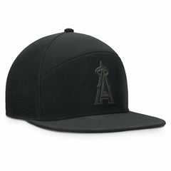 Black Los Angeles Angels Fanatics Horizon Snapback Hat