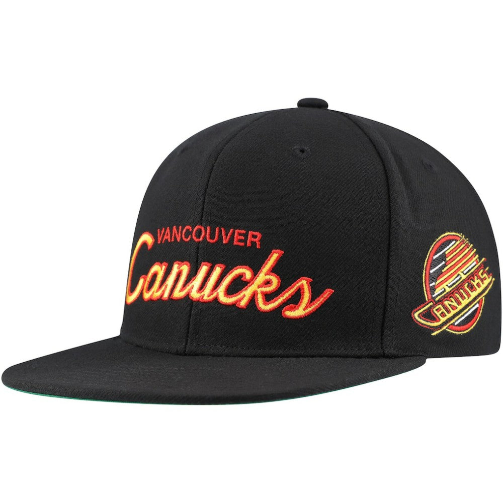 NHL Vancouver Canucks Mitchell & Ness Core Team Script 2.0 Snapback Hat