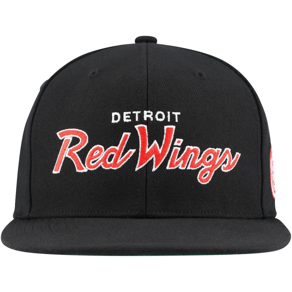 NHL Detroit Red Wings Mitchell & Ness Core Team Script 2.0 Snapback Hat