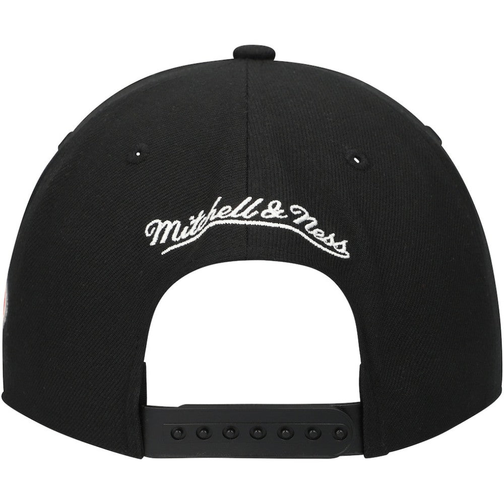 NHL Carolina Hurricanes Mitchell & Ness Core Team Script 2.0 Snapback Hat