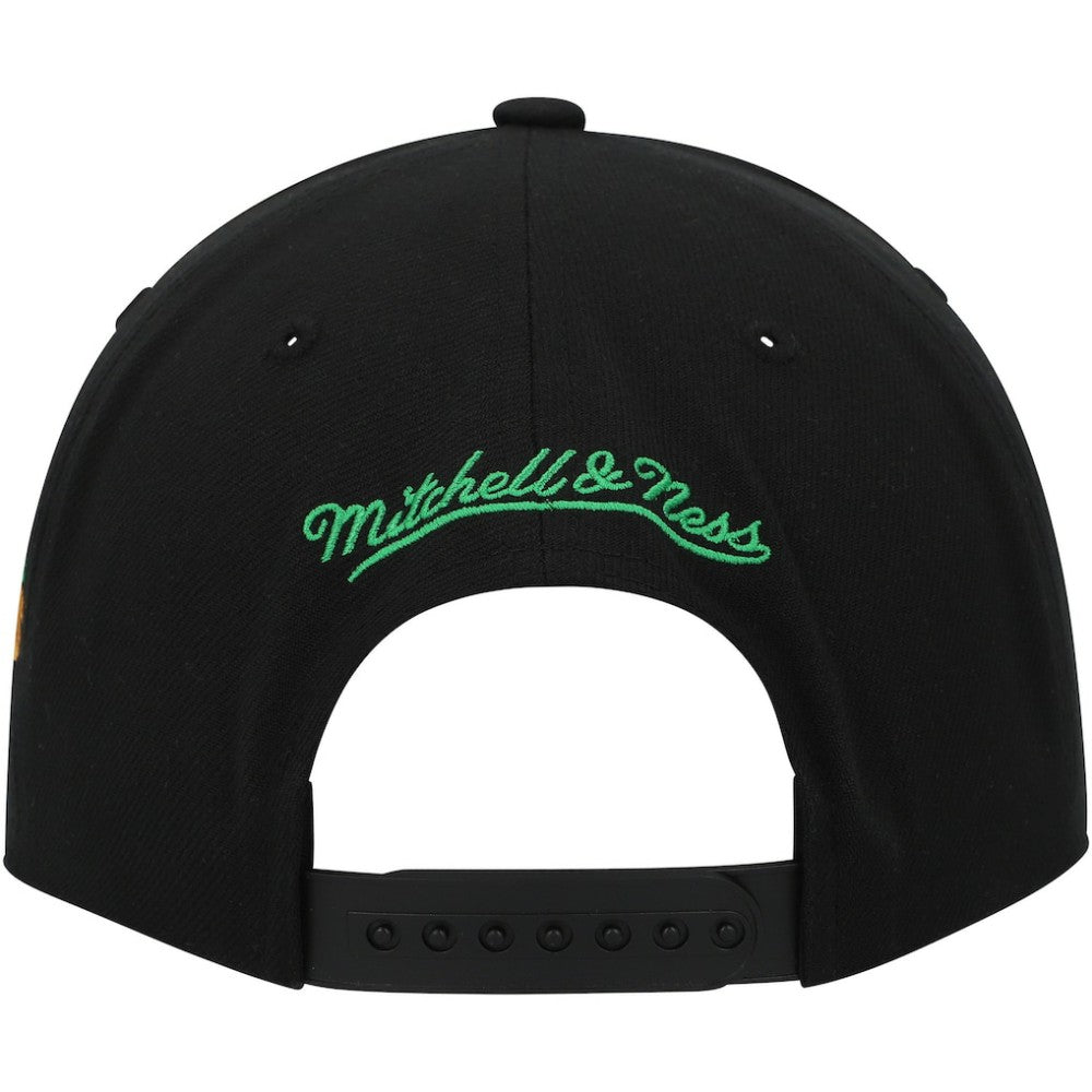 NHL Dallas Stars Mitchell & Ness Core Team Script 2.0 Snapback Hat