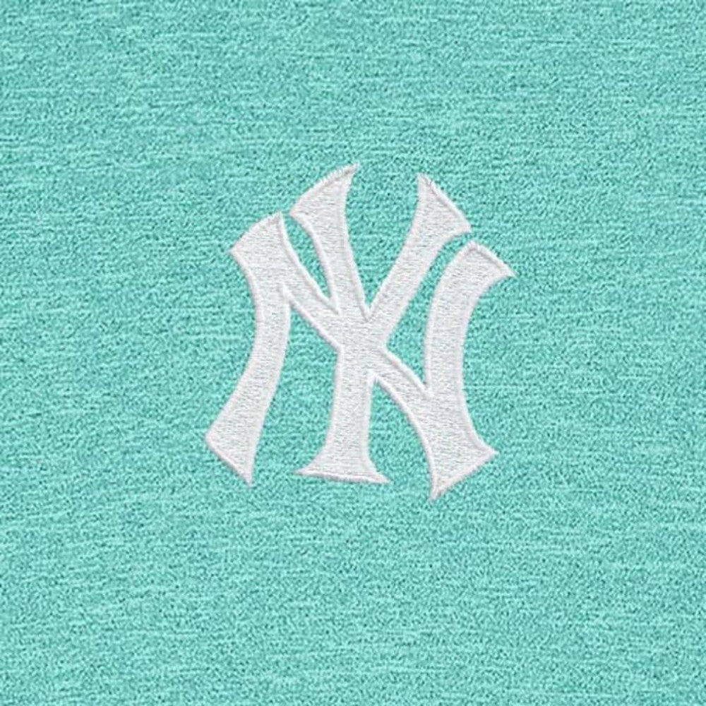 Mint New York Yankees Antigua Hunk Quarter-Zip Top