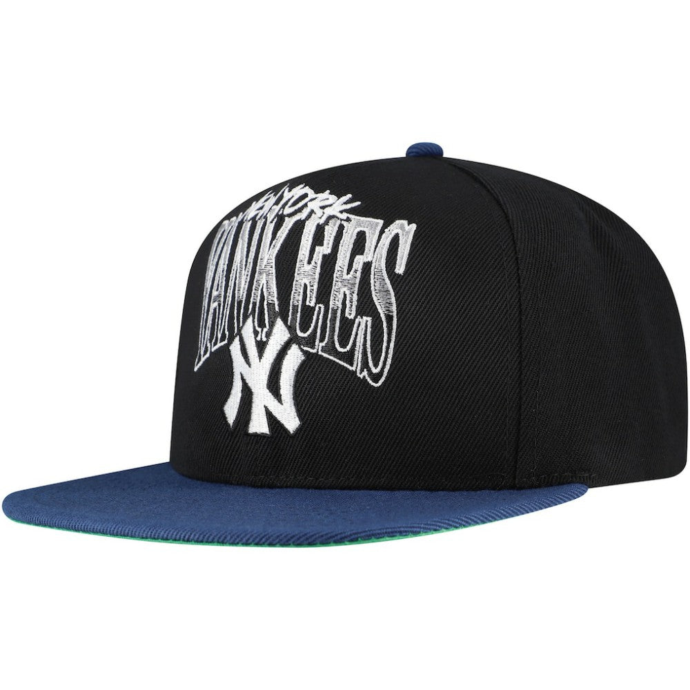 Black New York Yankees Mitchell & Ness Rise Up Snapback Hat