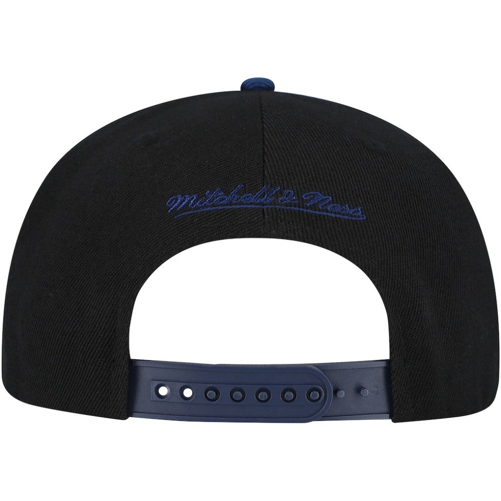 Black New York Yankees Mitchell & Ness Rise Up Snapback Hat