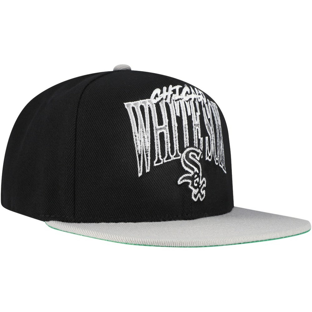 Black Chicago White Sox Mitchell & Ness Rise Up Snapback Hat
