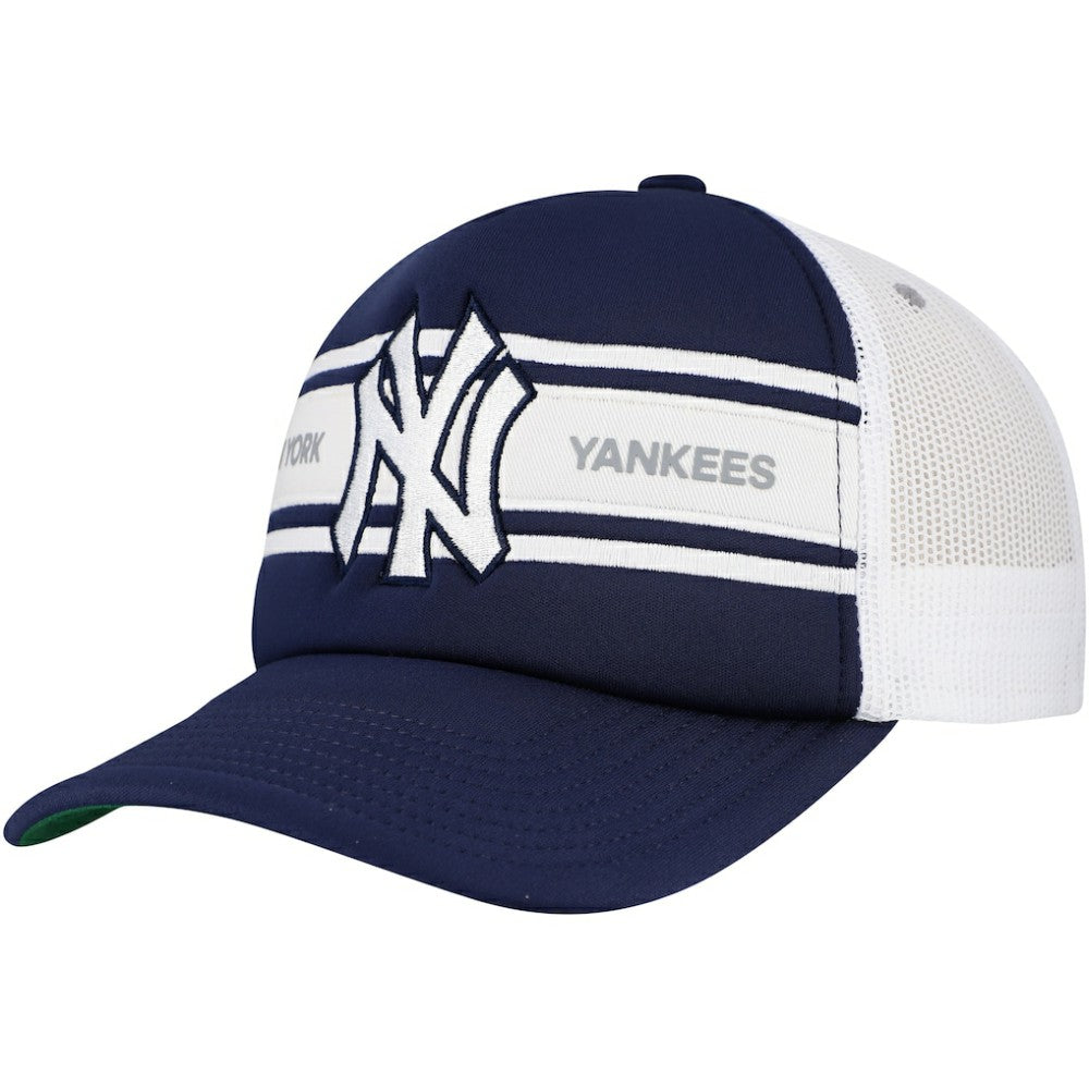 Navy New York Yankees Sideline Trucker Adjustable Hat