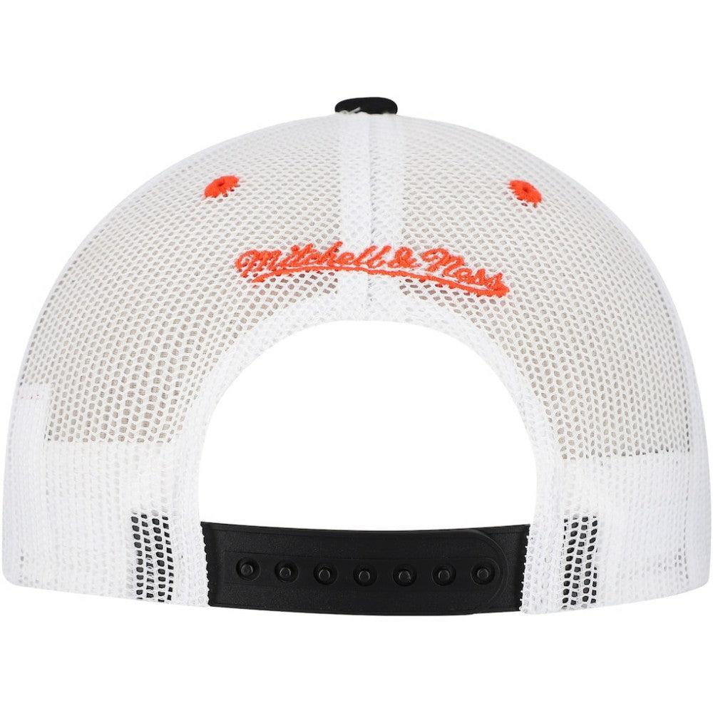 Black San Francisco Giants Sideline Trucker Adjustable Hat