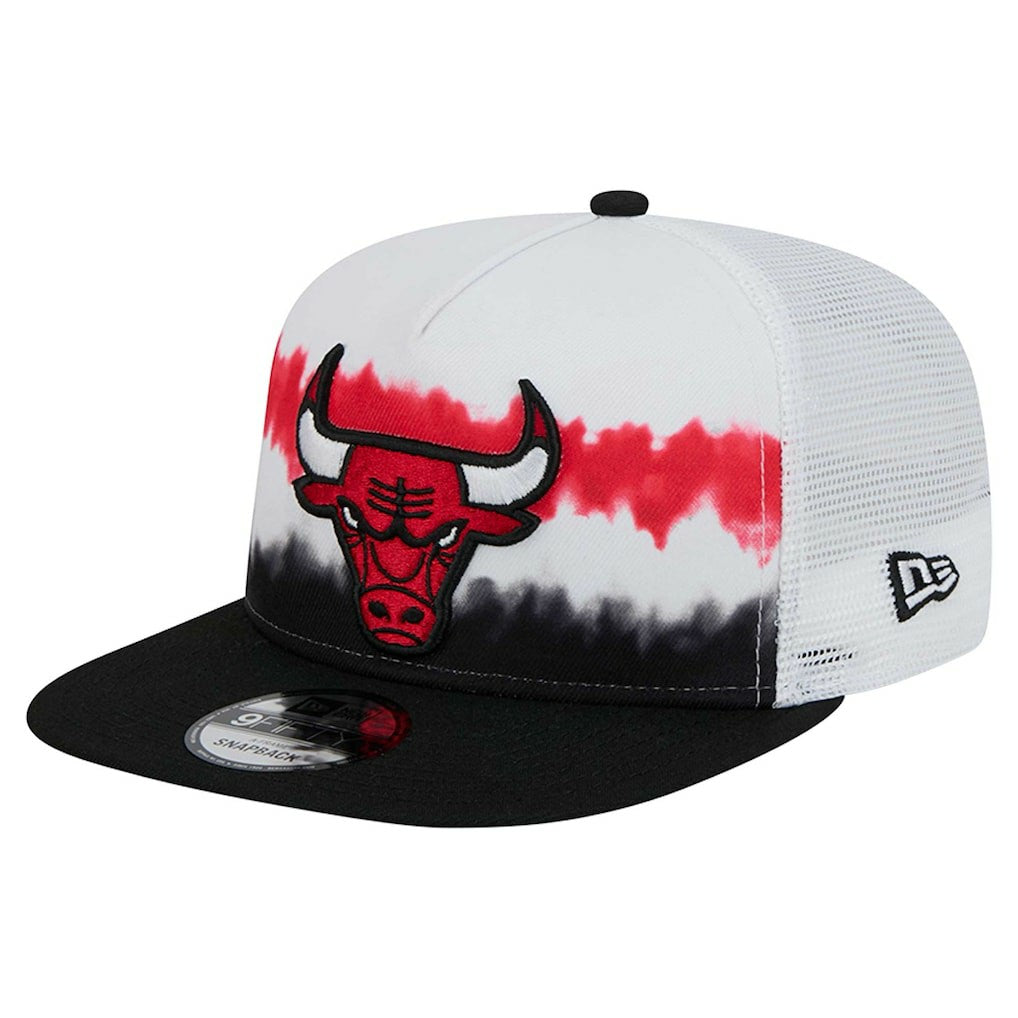 New Era Chicago Bulls Dip-Dye 9FIFTY A-Frame Trucker Snapback Hat