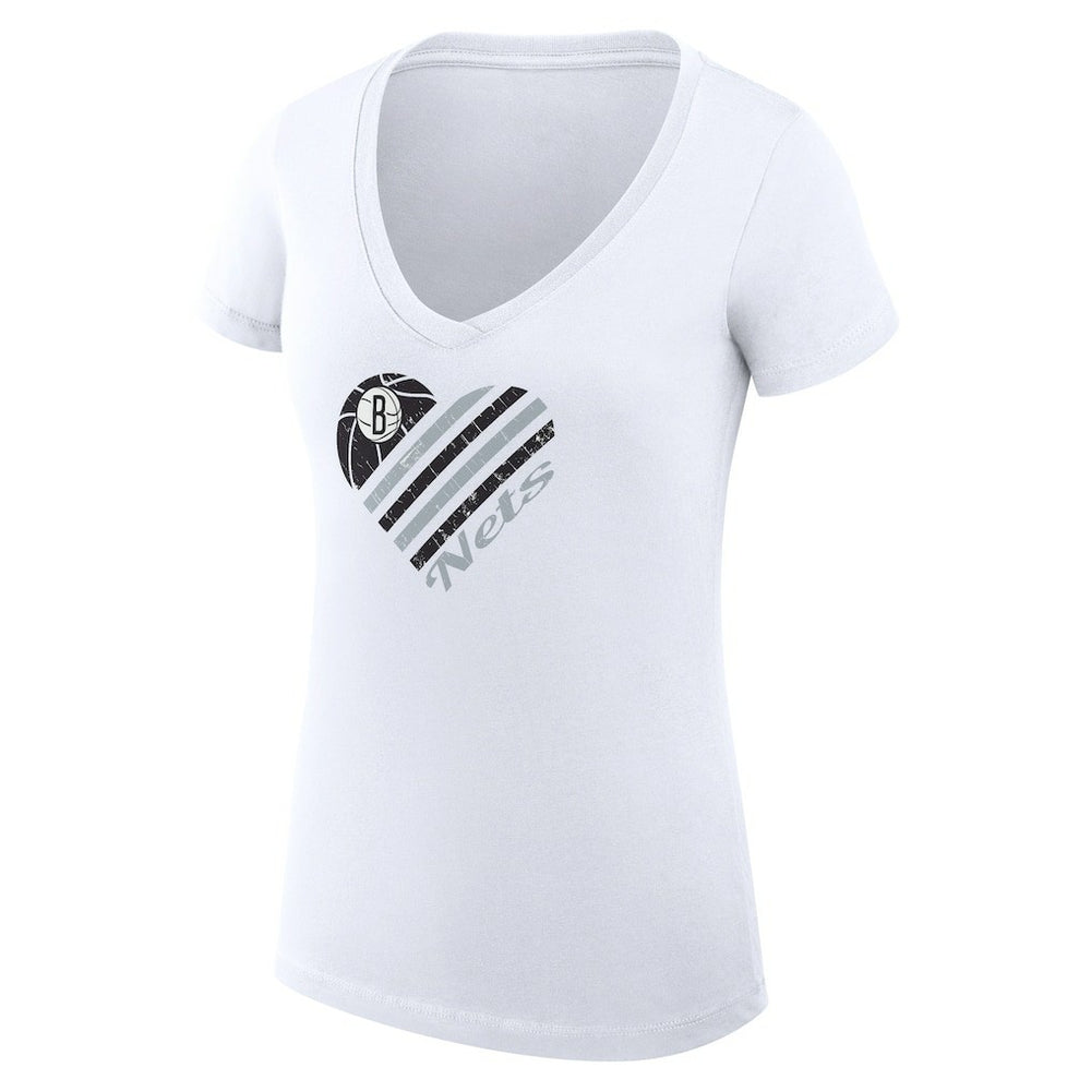 Brooklyn Nets G-III 4Her by Carl Banks Women's Super-Slim Fit Lightweight Heart V-Neck T-Shirt
