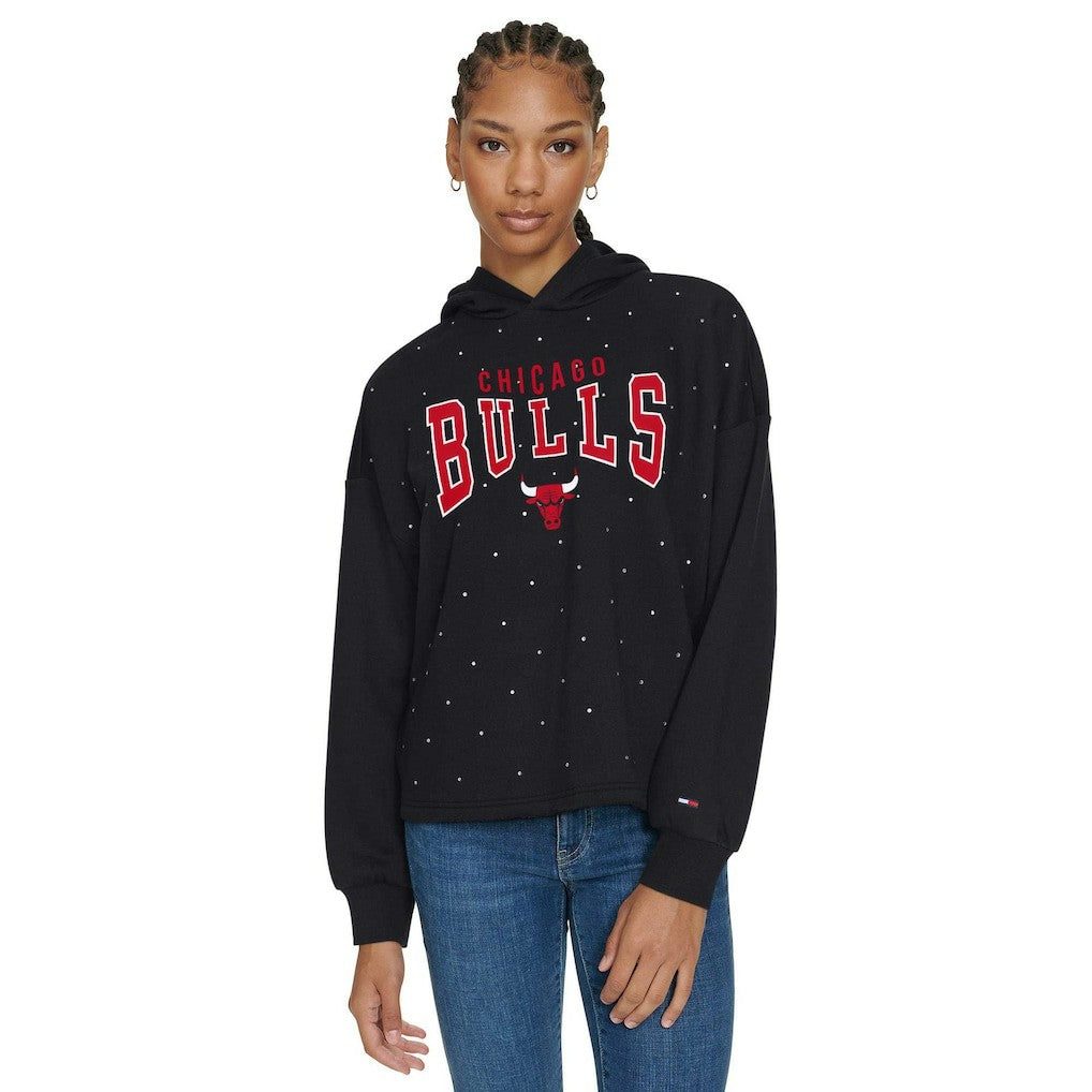 Chicago Bulls Tommy Jeans Women's Stella Cropped Pullover Hoodie