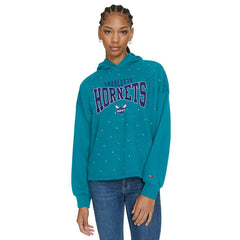 Charlotte Hornets Tommy Jeans Women's Stella Cropped Pullover Hoodie