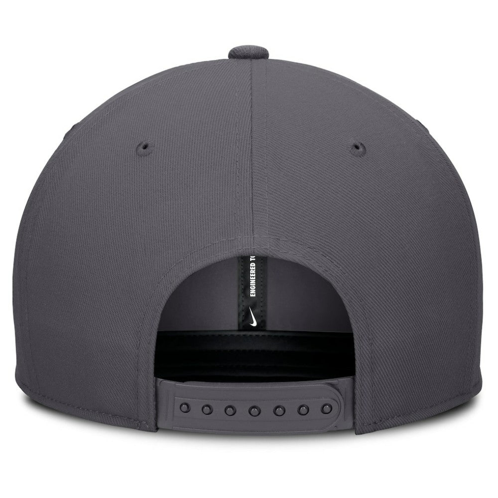 Gray Chicago Cubs Nike Pro Performance Snapback Hat
