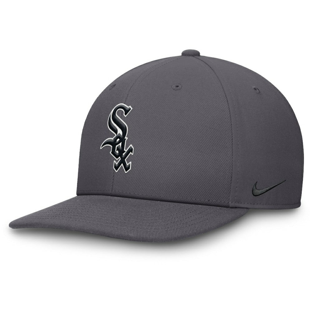 Gray Chicago White Sox Nike Pro Performance Snapback Hat