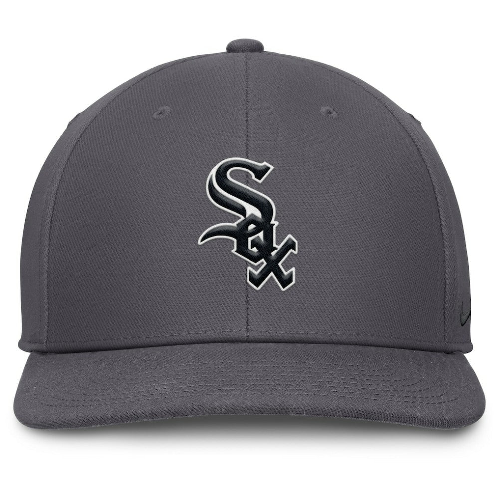 Gray Chicago White Sox Nike Pro Performance Snapback Hat