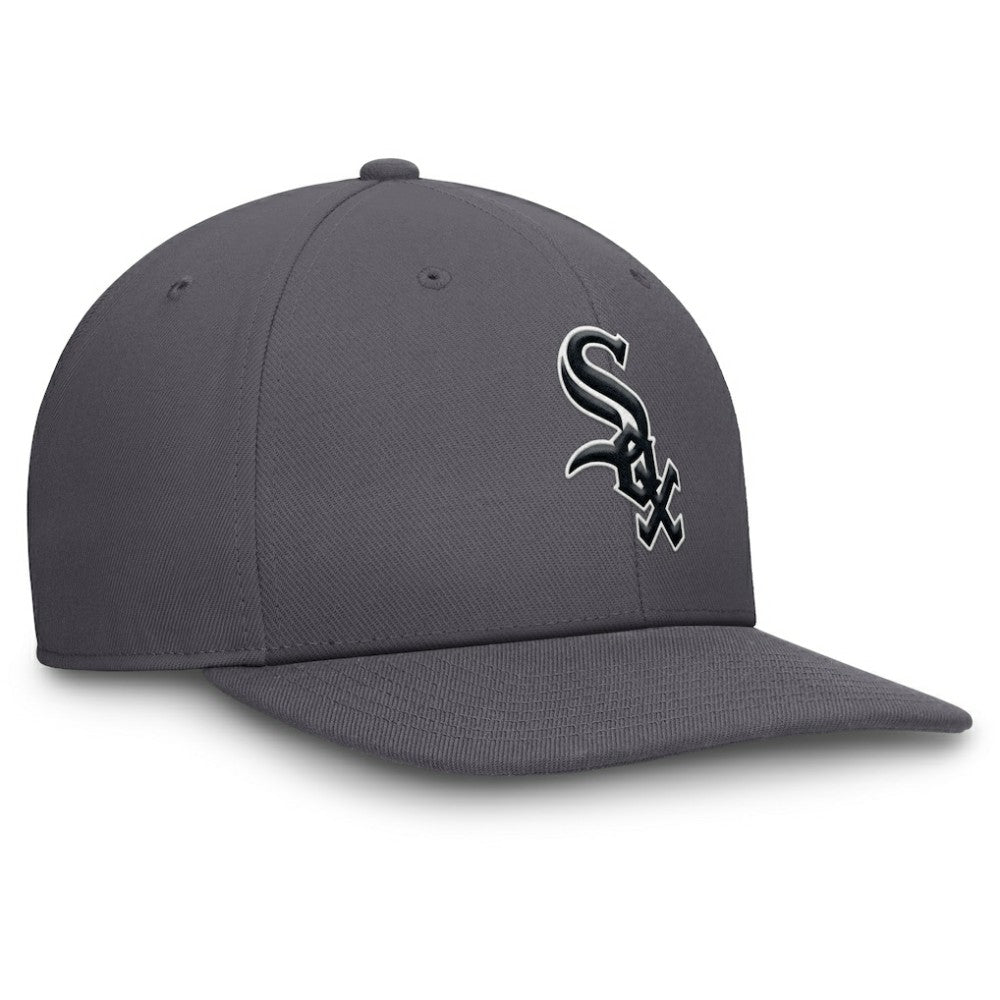 Gray Chicago White Sox Nike Pro Performance Snapback Hat