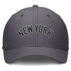 Gray New York Yankees Nike Swoosh Performance Flex Hat
