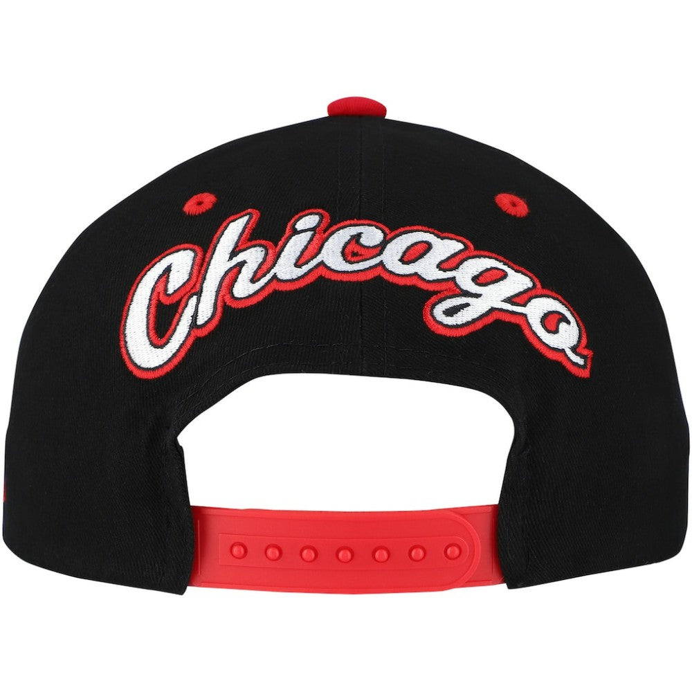 NHL Chicago Blackhawks Mitchell & Ness Backside Script Two-Tone Pro Crown Adjustable Hat