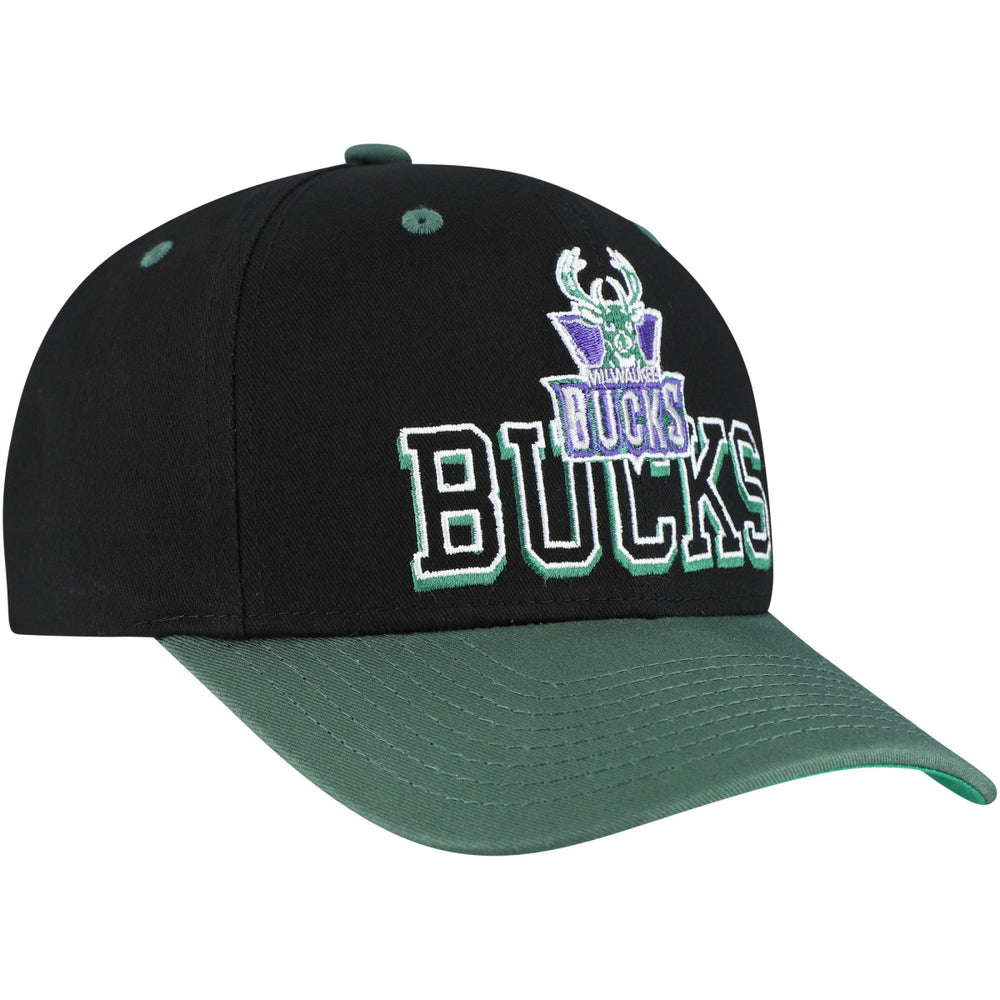 Mitchell & Ness Milwaukee Bucks Backside Script Two-Tone Pro Crown Adjustable Hat