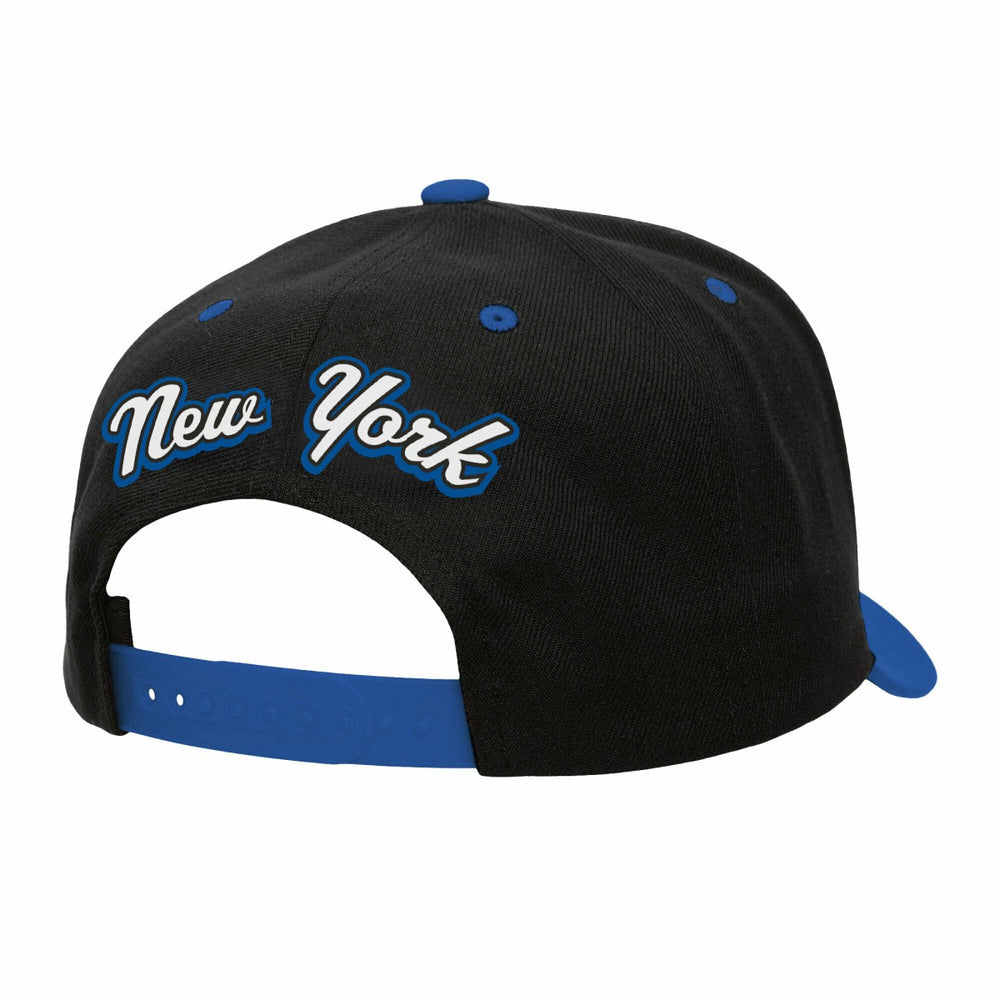 Mitchell & Ness New York Knicks Backside Script 2-Tone Pro Crown Adjustable Hat
