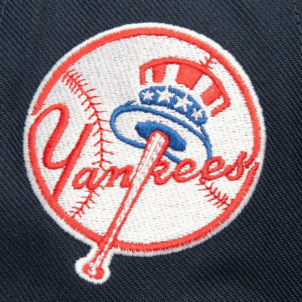 Navy New York Yankees Mitchell & Ness Double Up Snapback Hat