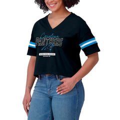 WEAR by Erin Andrews Women's Color Block Boxy Modest Crop V-Neck T-Shirt - Carolina Panthers T-shirts