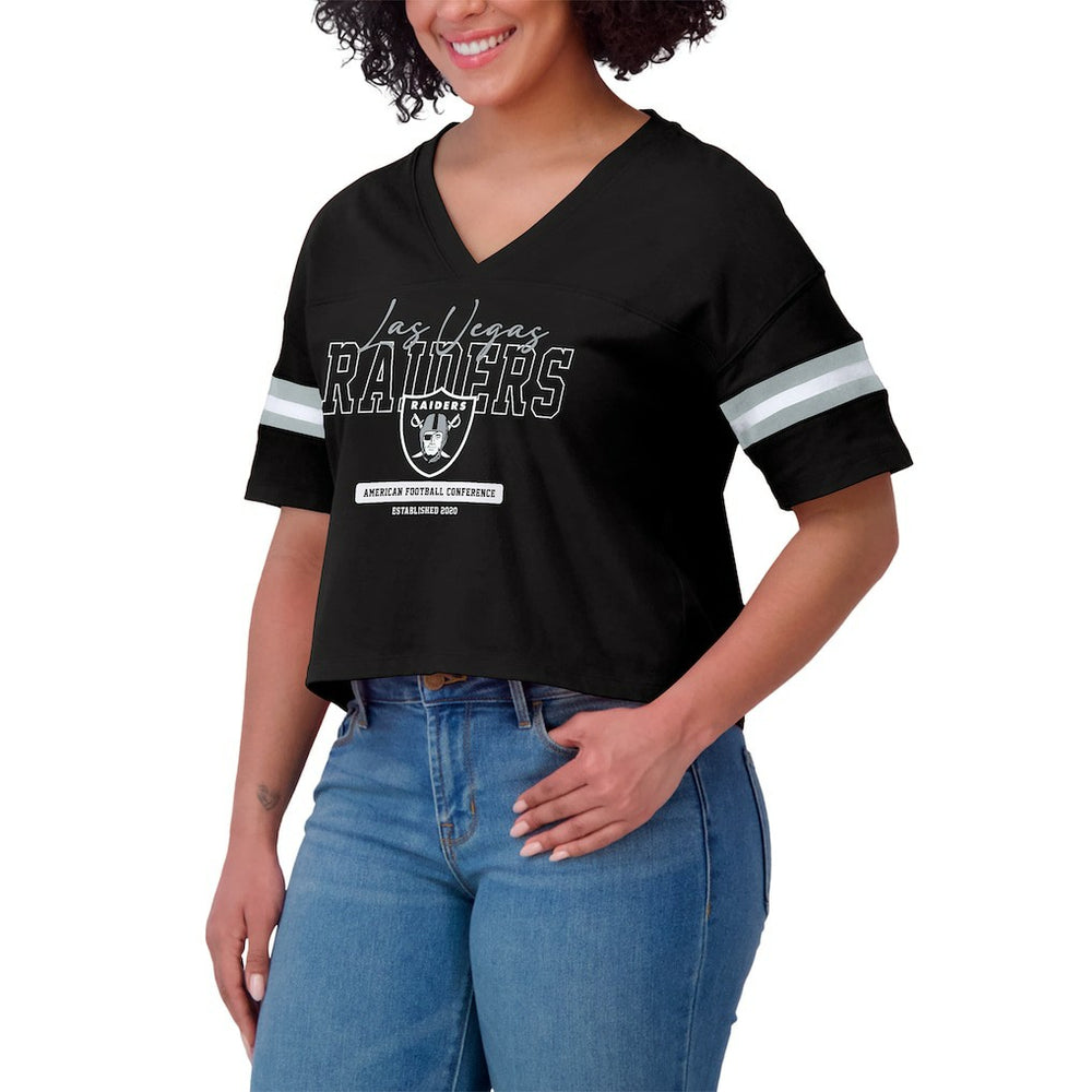 WEAR by Erin Andrews Women's Color Block Boxy Modest Crop V-Neck T-Shirt - Las Vegas Raiders T-shirts