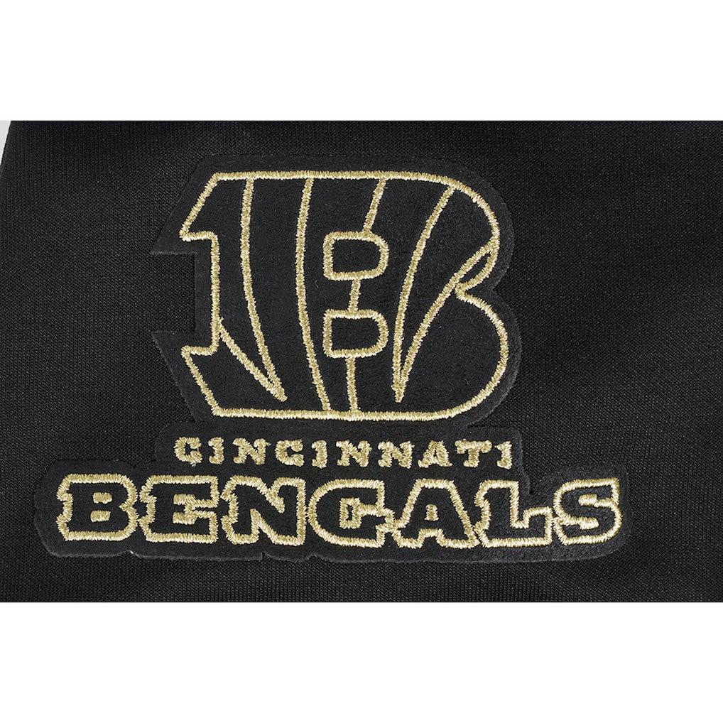 Pro Standard Classic Chenille Pullover Hoodie - Cincinnati Bengals Hoodies