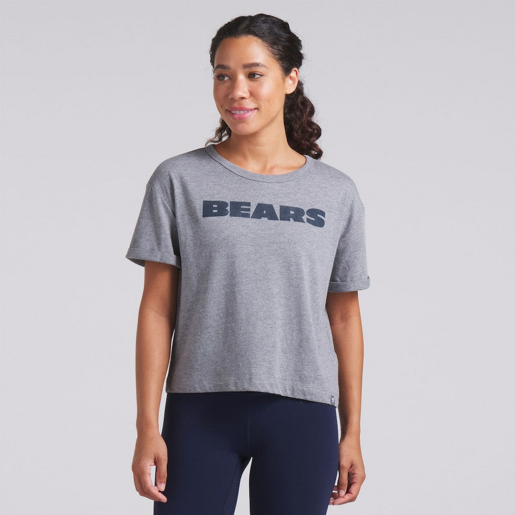 Women's Swing Pass Tri-Blend Boxy T-Shirt - Chicago Bears T-shirts