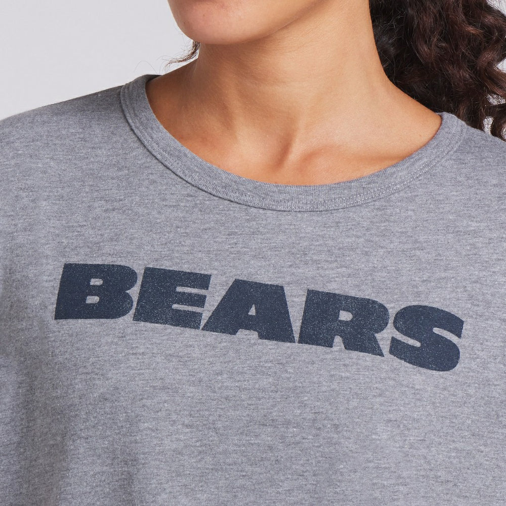 Women's Swing Pass Tri-Blend Boxy T-Shirt - Chicago Bears T-shirts