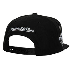 NHL Boston Bruins Mitchell & Ness Core Top Spot Snapback Hat