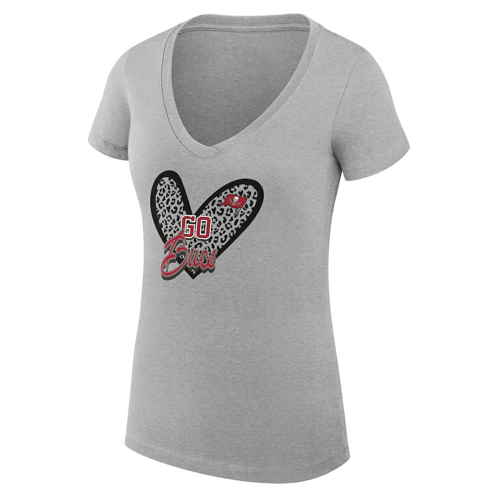 G-III 4Her by Carl Banks Women's Super-Slim Fit Lightweight Leopard Heart V-Neck T-Shirt - Tampa Bay Buccaneers T-shirts