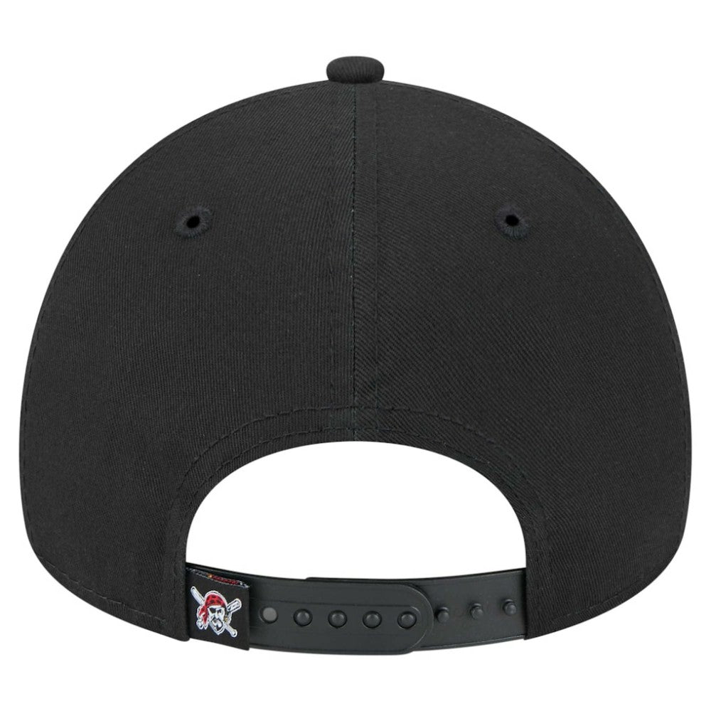 Black Pittsburgh Pirates New Era 9FORTY A-Frame Adjustable Hat