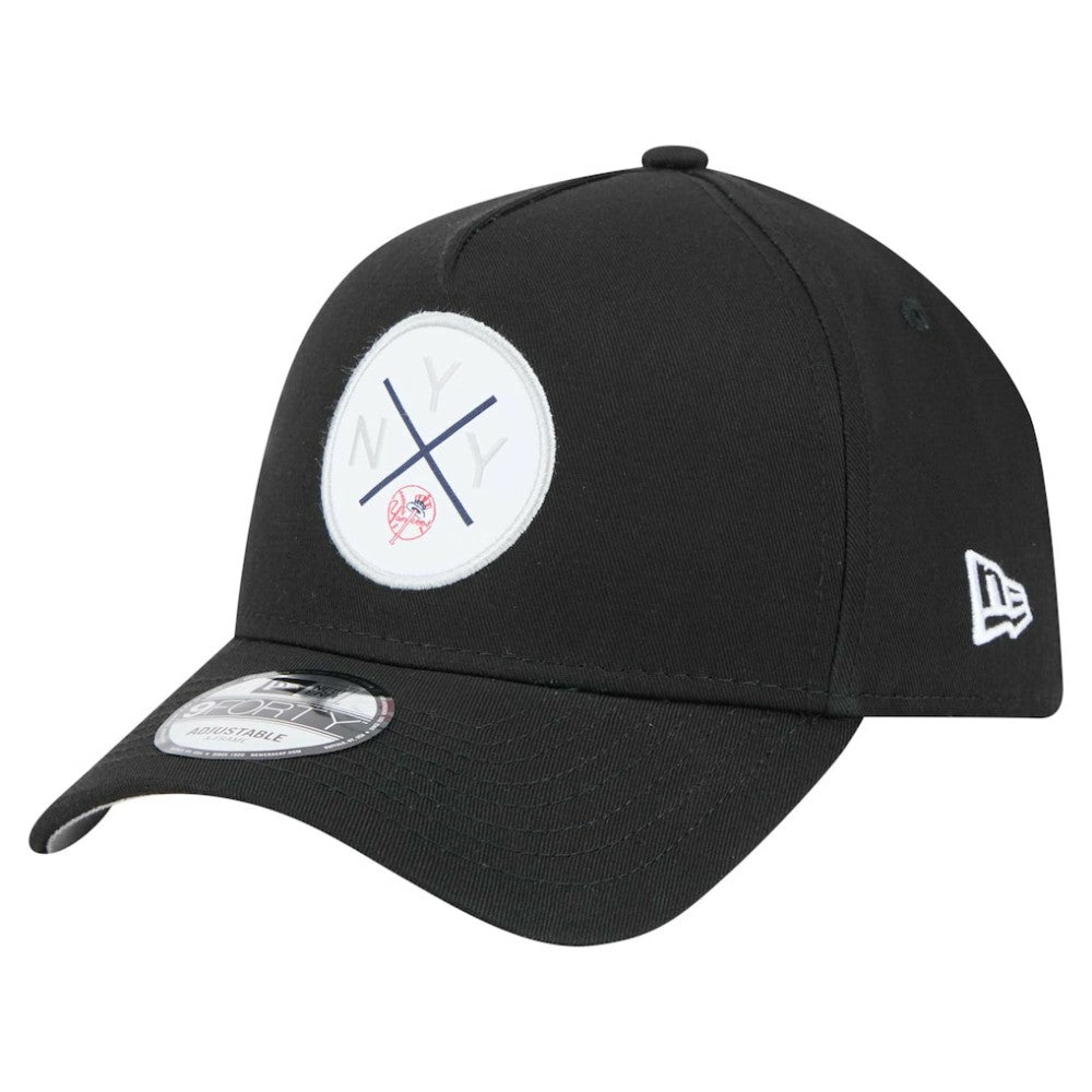 Black New York Yankees New Era 9FORTY A-Frame Adjustable Hat