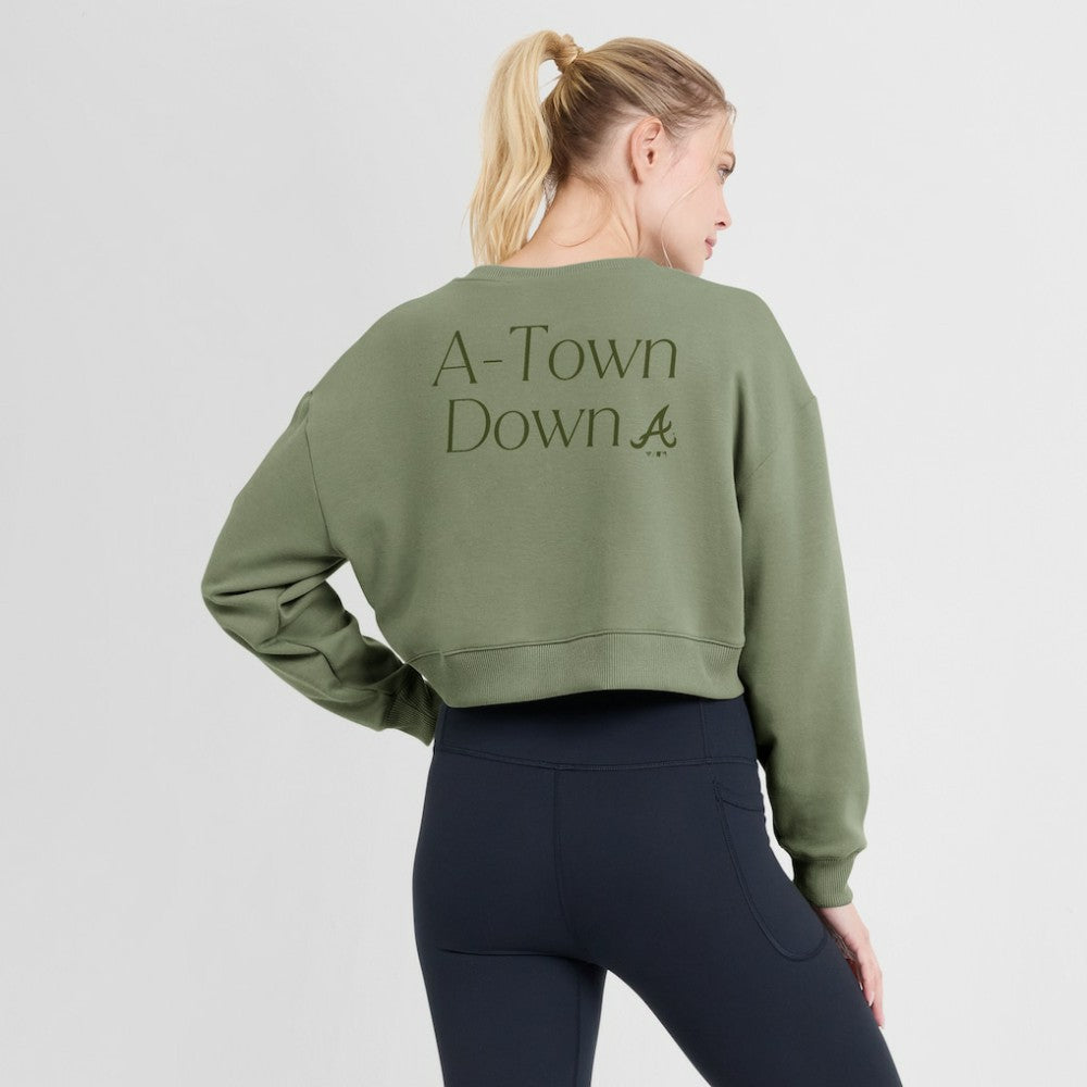 Olive Atlanta Braves Fanatics Women's Studio Cropped Pullover Sweatshirt