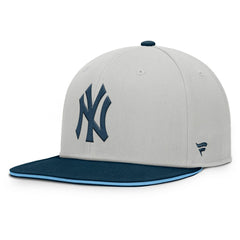 Gray New York Yankees Fanatics Knuckleball Snapback Hat