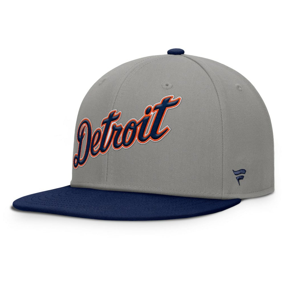 Gray/Navy Detroit Tigers Fanatics Clubhouse Dugout Fitted Hat