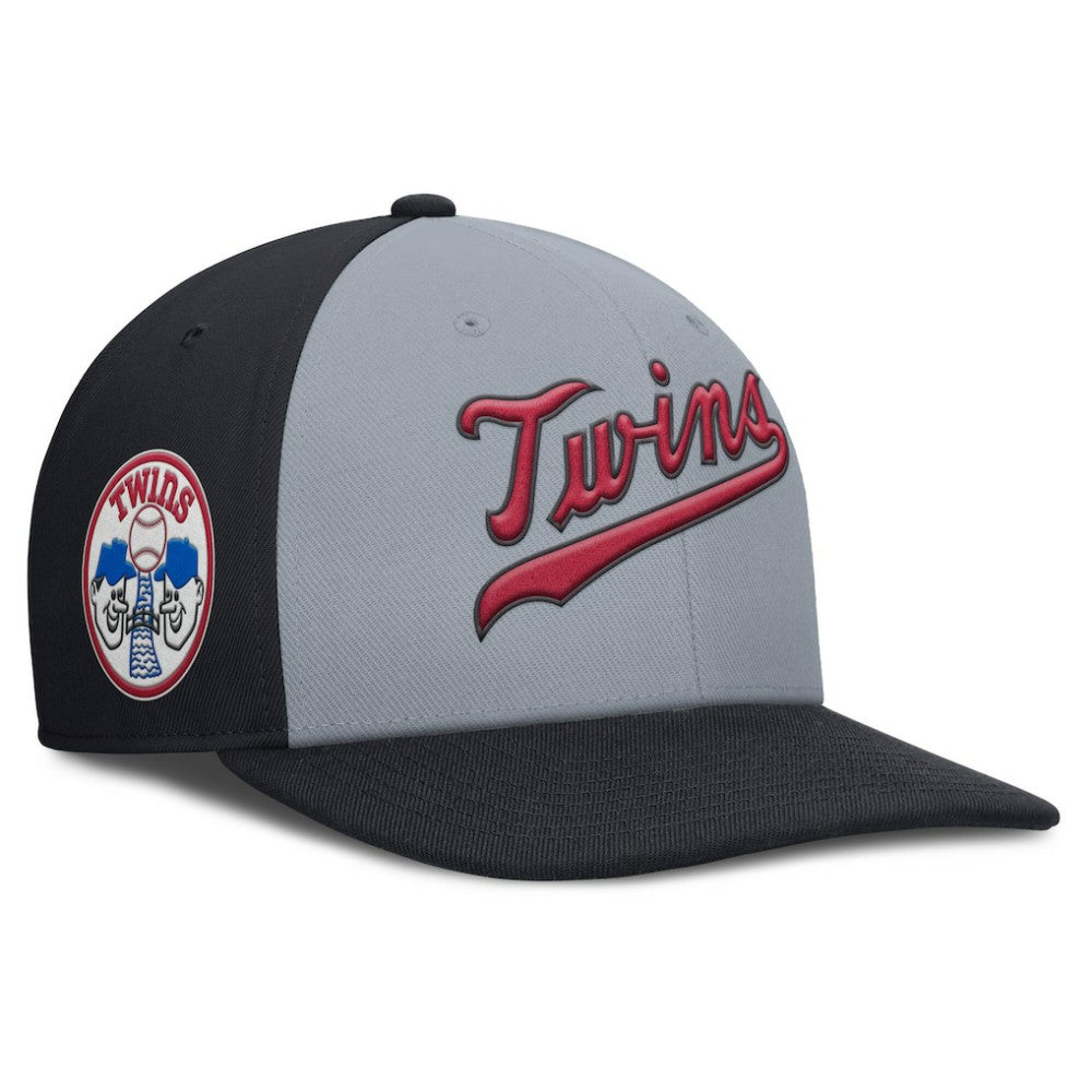 Gray/Navy Minnesota Twins Nike Pro Performance Snapback Hat