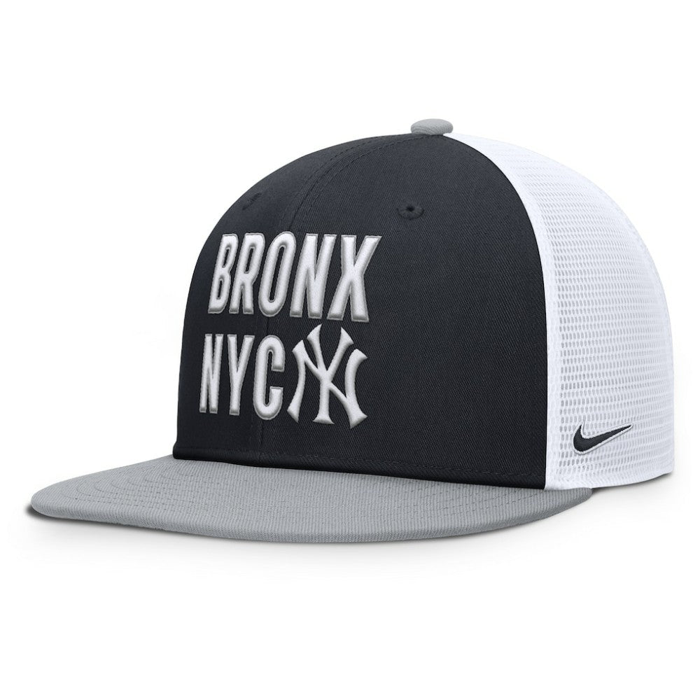Navy New York Yankees Nike Pro Trucker Snapback Hat