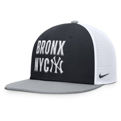 Navy New York Yankees Nike Pro Trucker Snapback Hat